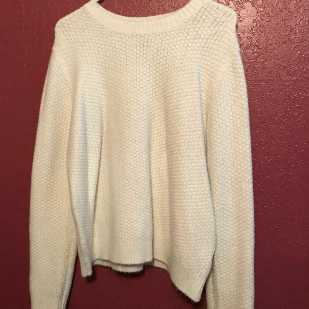 White cotton longsleeve